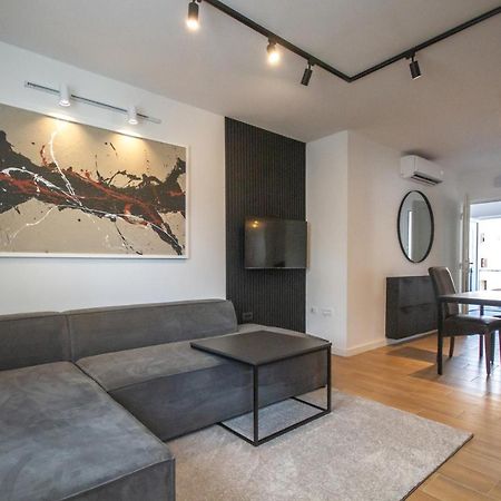 Gentilini Residence Ровин Екстериор снимка
