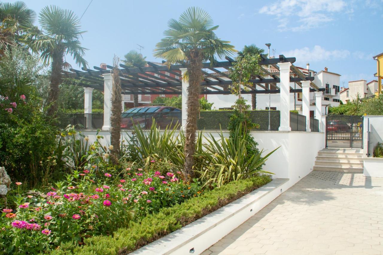 Gentilini Residence Ровин Екстериор снимка