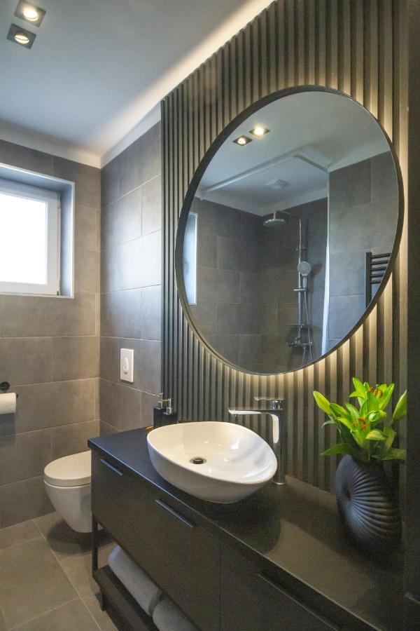 Gentilini Residence Ровин Екстериор снимка