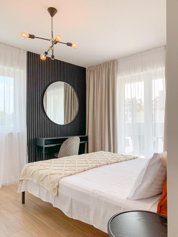 Gentilini Residence Ровин Екстериор снимка